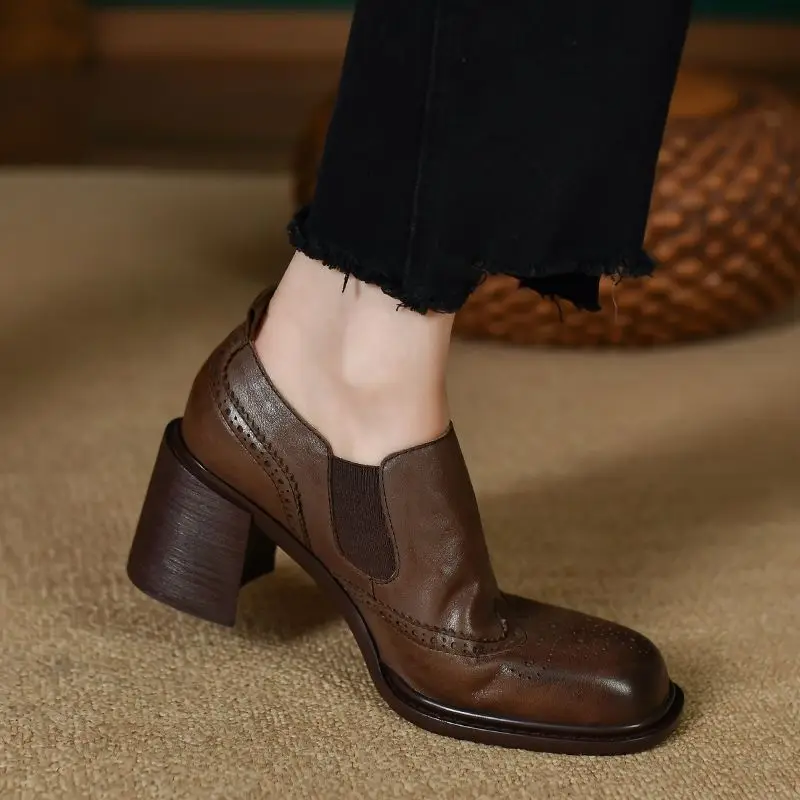 

Round Toe Cowhide Loafers Slip On Spring Autum Brogue PumpsSimple Shoes Woman Retro French Style Women Pumps Thick Sqaure Heel