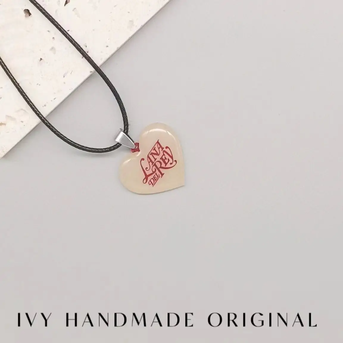 Acrilico cuore Lana Del Rey collana accessori collana pendente Lana Del Rey gioielli personalizzati Charms regali per ragazza amica