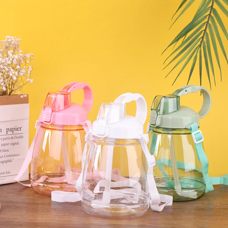 Large Capacity Water Bottle Plastic Kawaii Cup Cute Portable Summer Tumbler With Straw Strap 1300ML Bottle