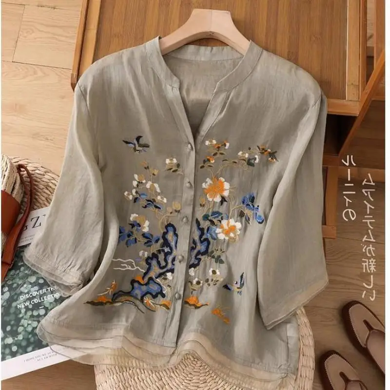 New Women Clothing Flower Embroidery Tops Tang Costume Chinese Style Shirts Traditional Cheongsam Blouse For Lady Female