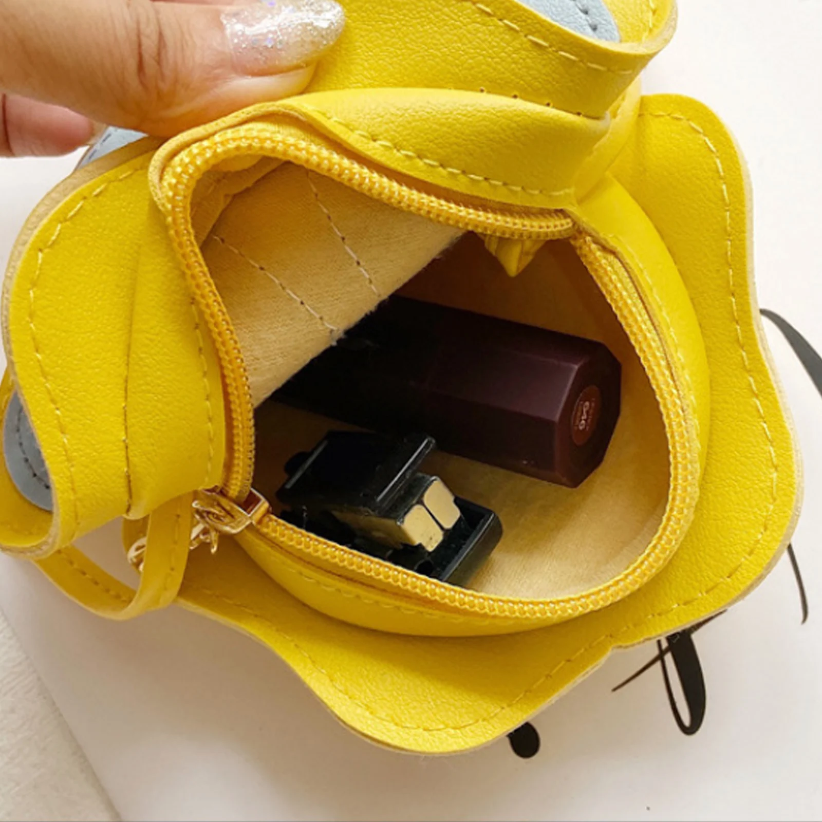 Little Girl Princess Bag Girl Baby Bag Autumn and Winter Fashion Cute Super Cute Children Messenger Bag Flowers Bags for Girls