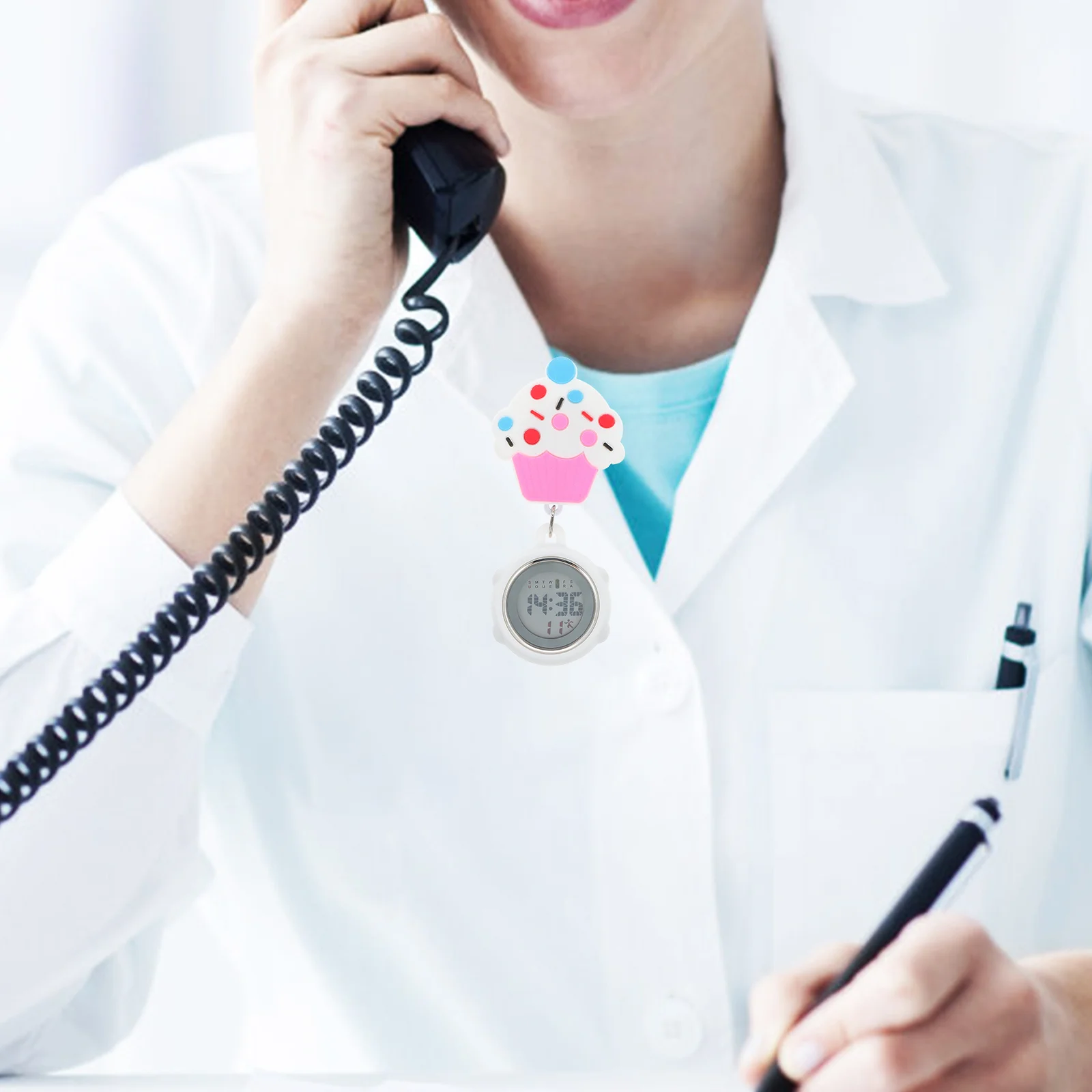 Рисунок 4 - Часы наручные карманные для медсестер