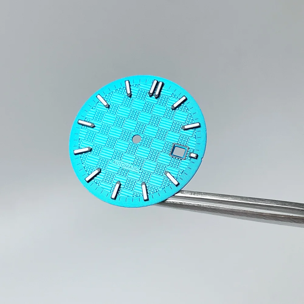 Elegant 31mm Grid-Patterned Round Watch Dial