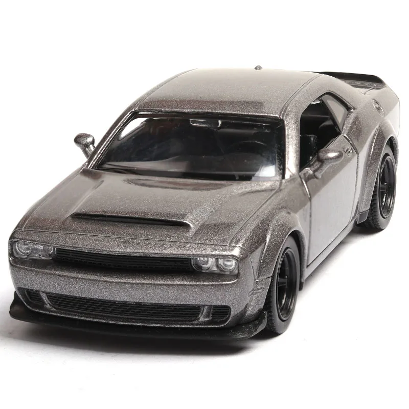 1/36 Dodge Challenger SRT Hellcat Toy Car RMZ CiTY Diecast Miniature Super Vehicle Model Pull Back Collection Gift For Boys Kid 6