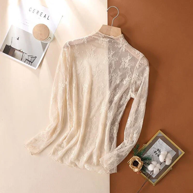Damen-Oberteil aus transparenter Spitze mit Stehkragen, neue modische dünne Mesh-Bluse, schmal geschnittenes Unterteil für Pullover, elegantes durchsichtiges T-Shirt – Detail 6