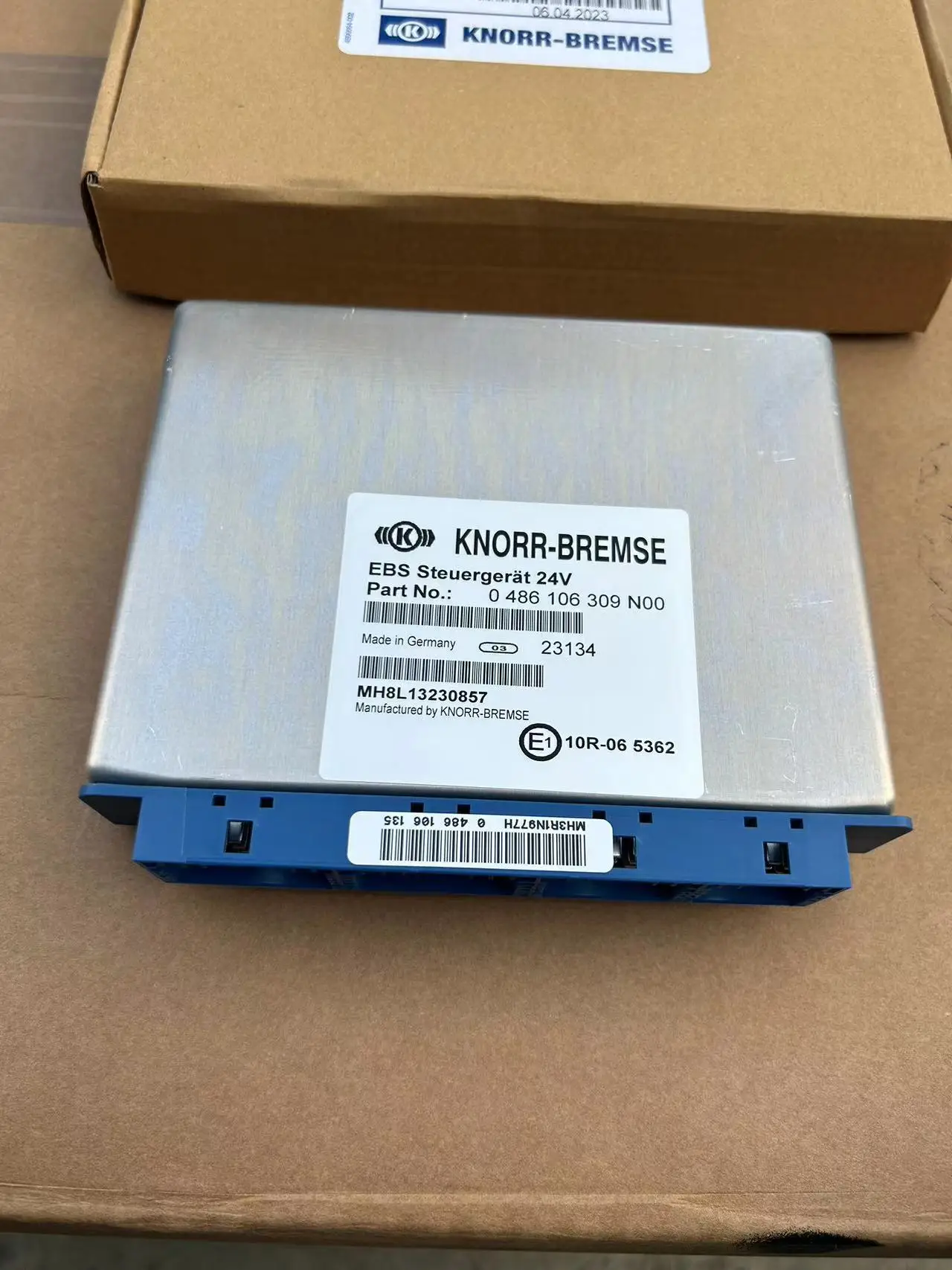 0486106309N00-EBS-ECU-V-OLVO-S 