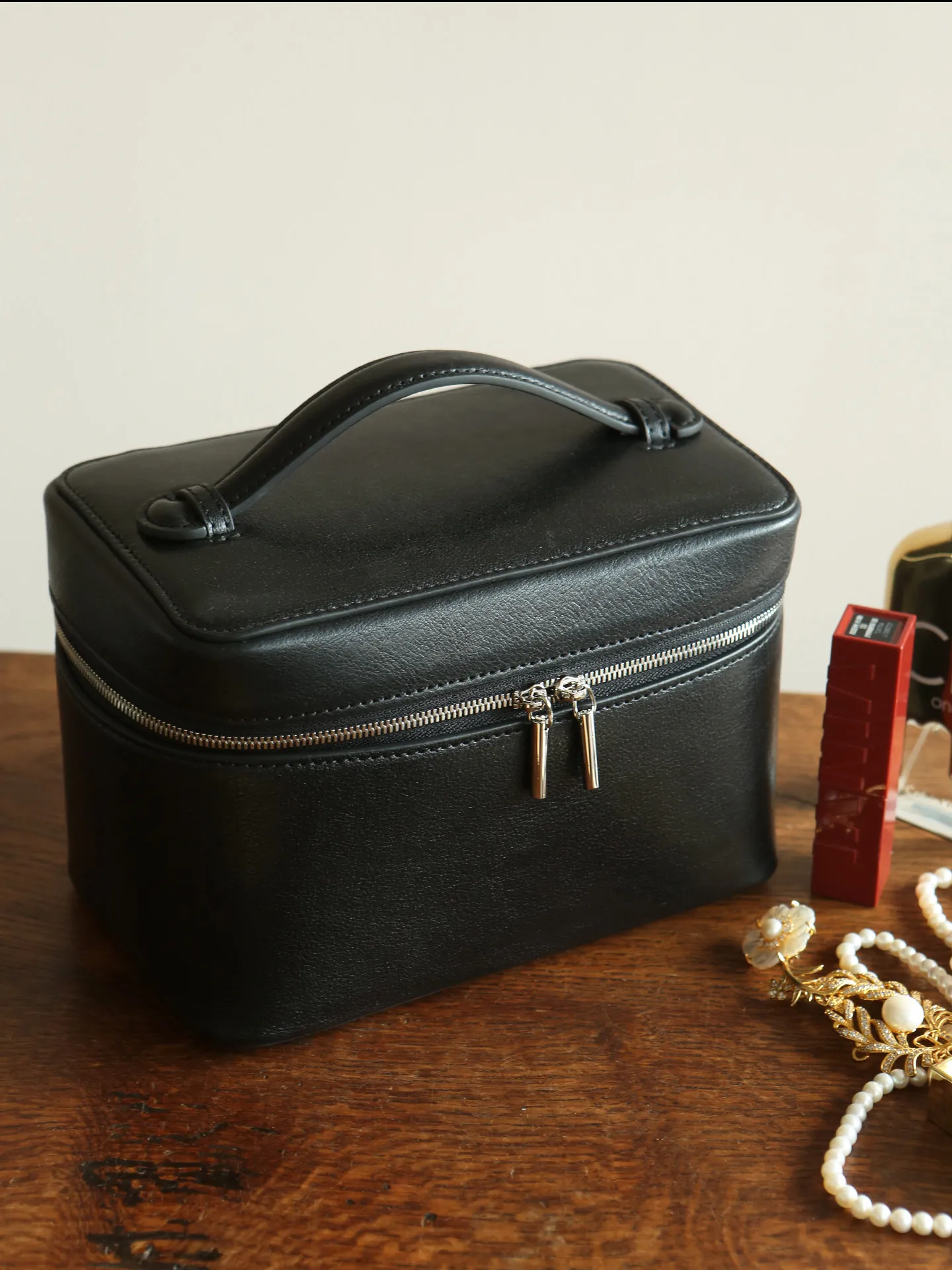 Echte Leder-Kosmetiktasche Reise-Make-up-Organizer Schmuck-Aufbewahrungsbox Tragbare Toilettentasche Damen-Kulturtasche Mini-Tasche – Detail 15