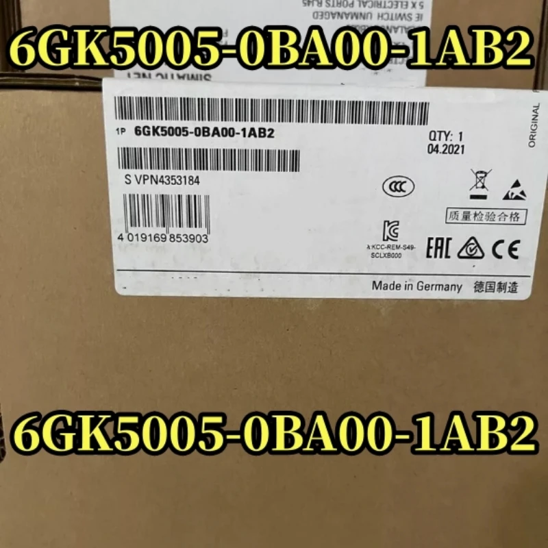 

New unmanaged industrial switch 6GK5005-0BA00-1AB2 6GK5 005-0BA00-1AB2 6GK50 05-0BA00-1AB2 one-year warranty fast delivery