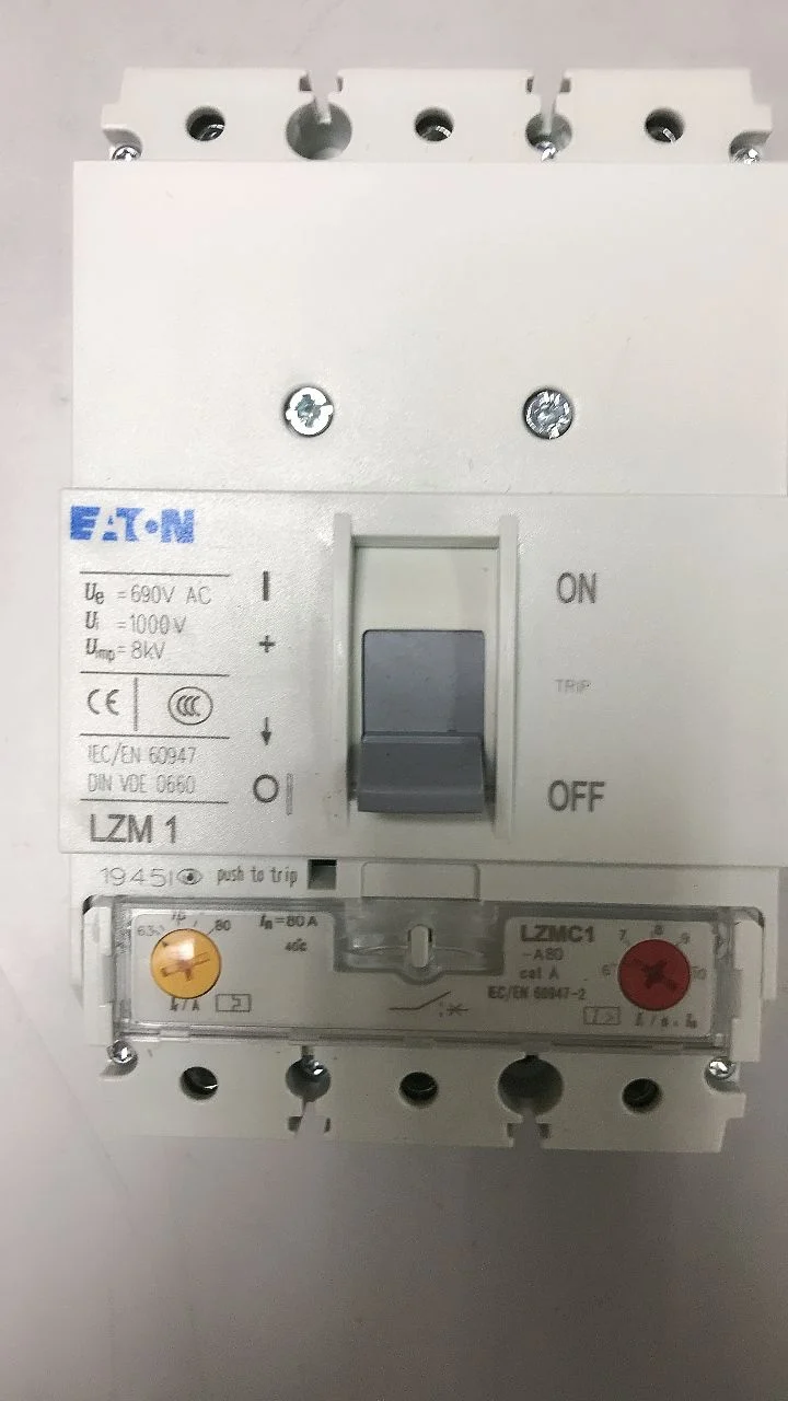 

Новая Оригинальная пластиковая оболочка Eaton