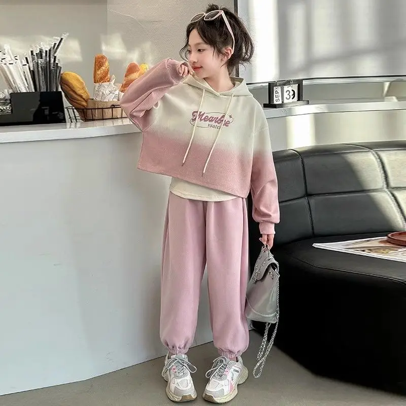 طقم بناتي رياضي خريفي 3 قطع