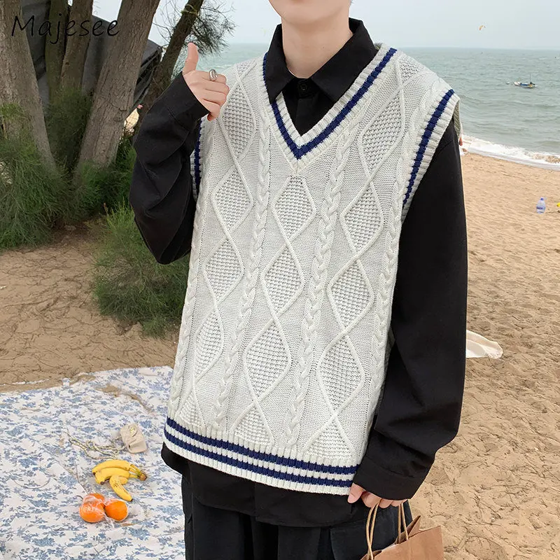 

Sweater Vest Men College V-neck Loose Casual Knitting Korean Style Trendy Spring All-match Clothes Harajuku Fashion Twisted