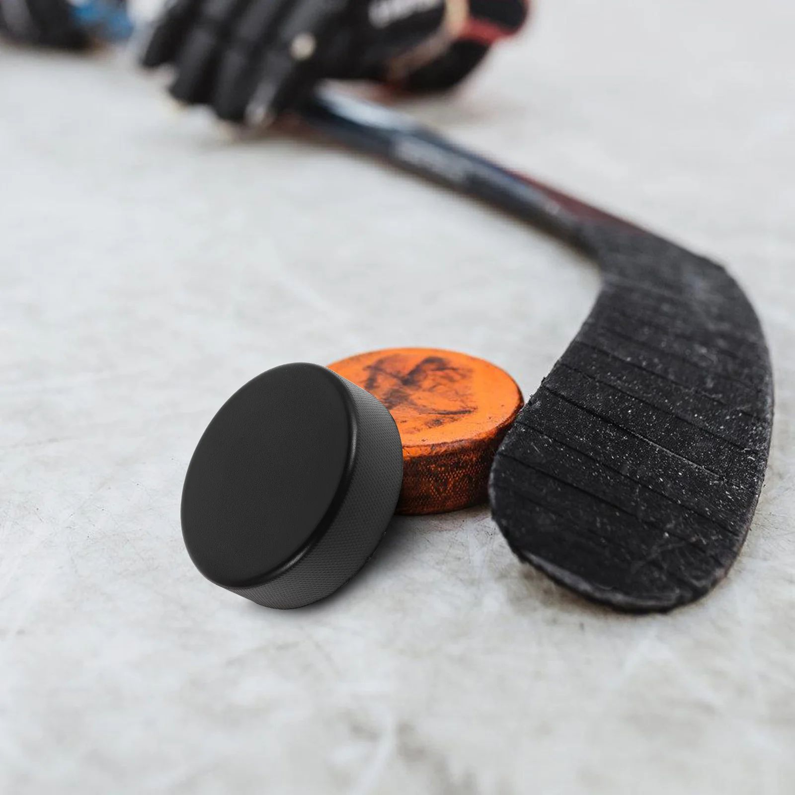 20pcs Training Pucks for Ice Hockey and Table Hockey Games Ideal for Practicing Replacement Solid Black Pucks Sports Part