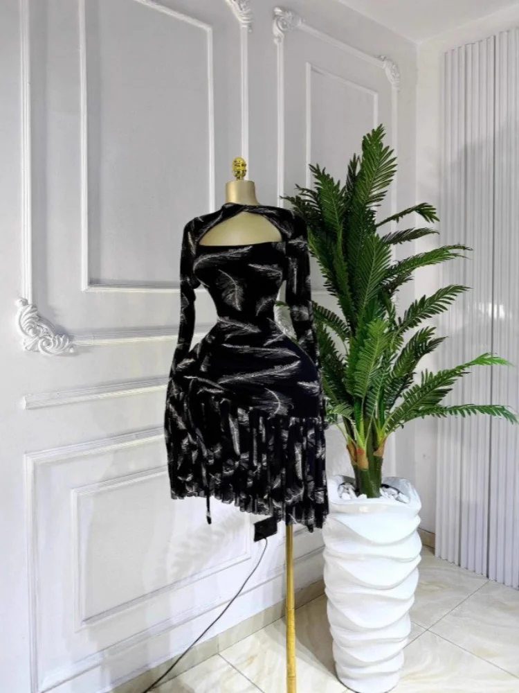 Wmstar Dress Women Wholesale Long Sleeved Pleated and Hollowed Out Slimming and Elegant Feather Print Dresses Drop Shopping