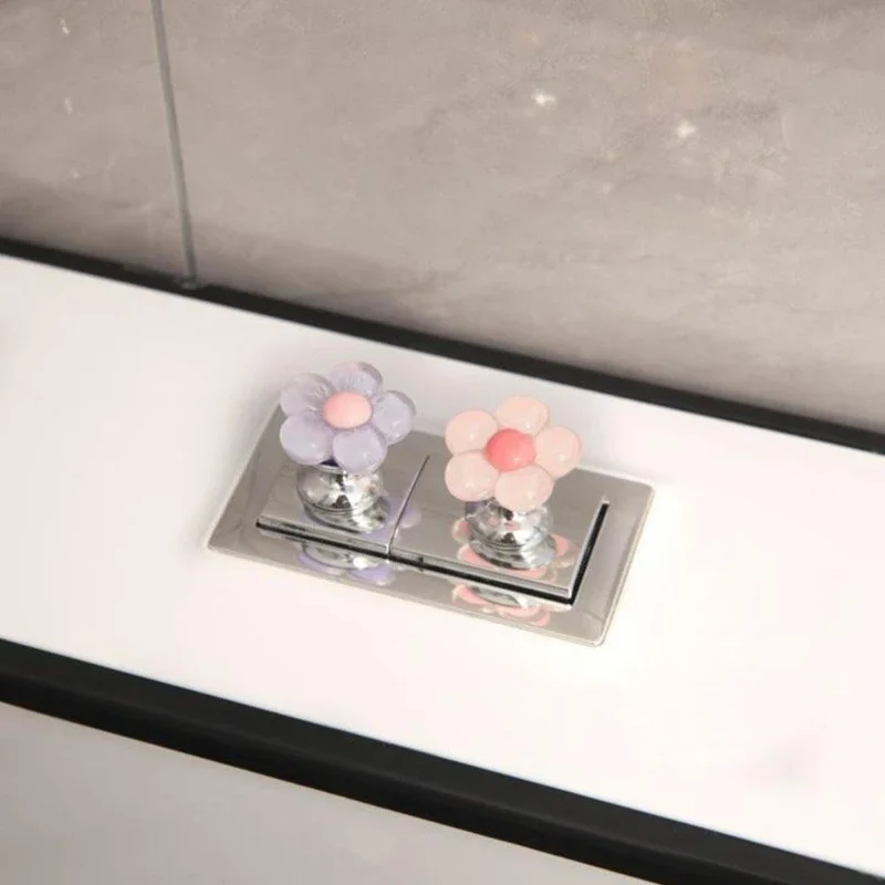 3pcs Flower Shape Self-Adhesive Toilet Press Button Nail Protector Bathroom Decor Accessories Water Tank Drain Buttons