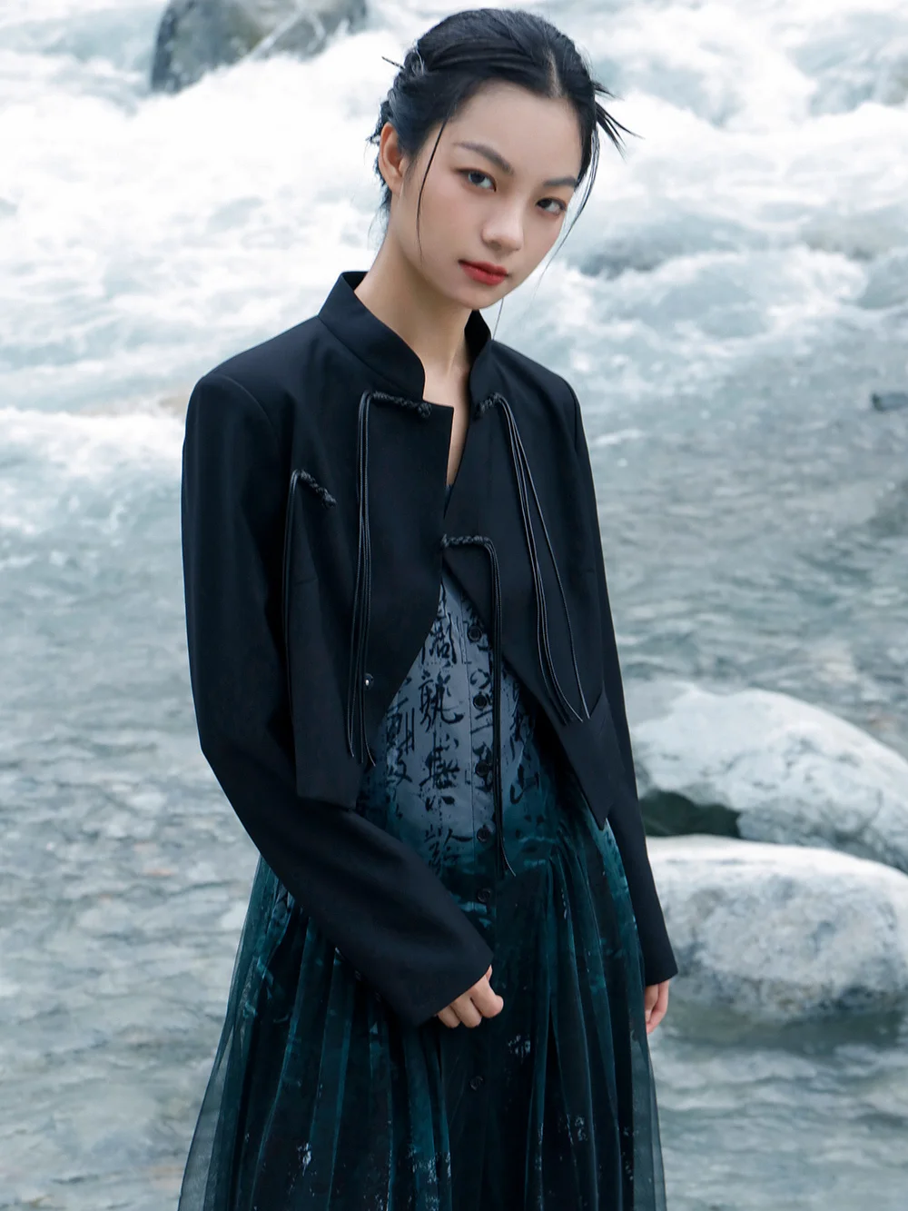 女性のためのダークディスクバックル付きジャケット,春と秋のための