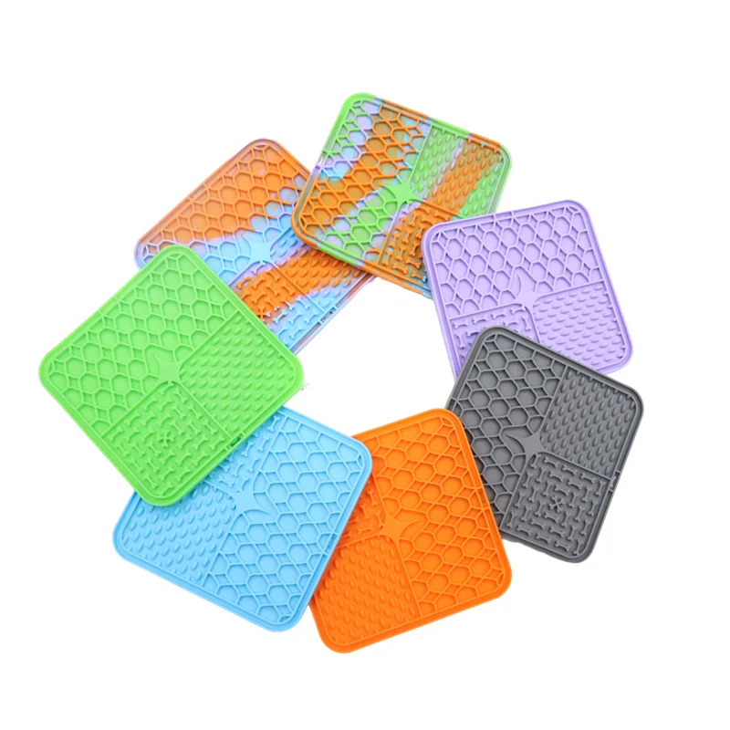 Pet Placemat Cat Dogs Lick Silicone Mat Slow Food Bowl With Suction Dog Feeder Supplies Training Pets Bathing Distraction