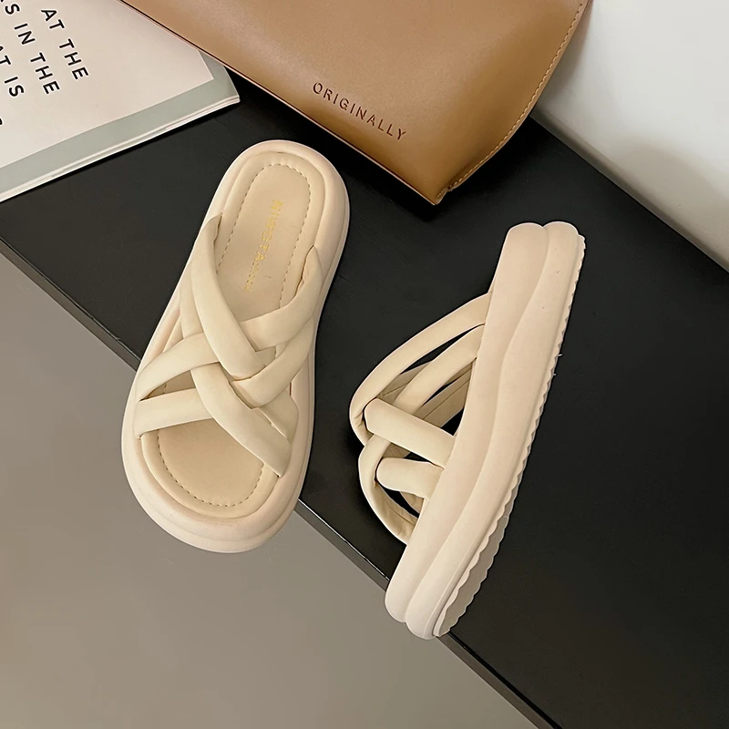 

Женские однотонные шлепанцы, повседневные удобные тапочки на толстой подошве, на нескользящей платформе, лето 2024