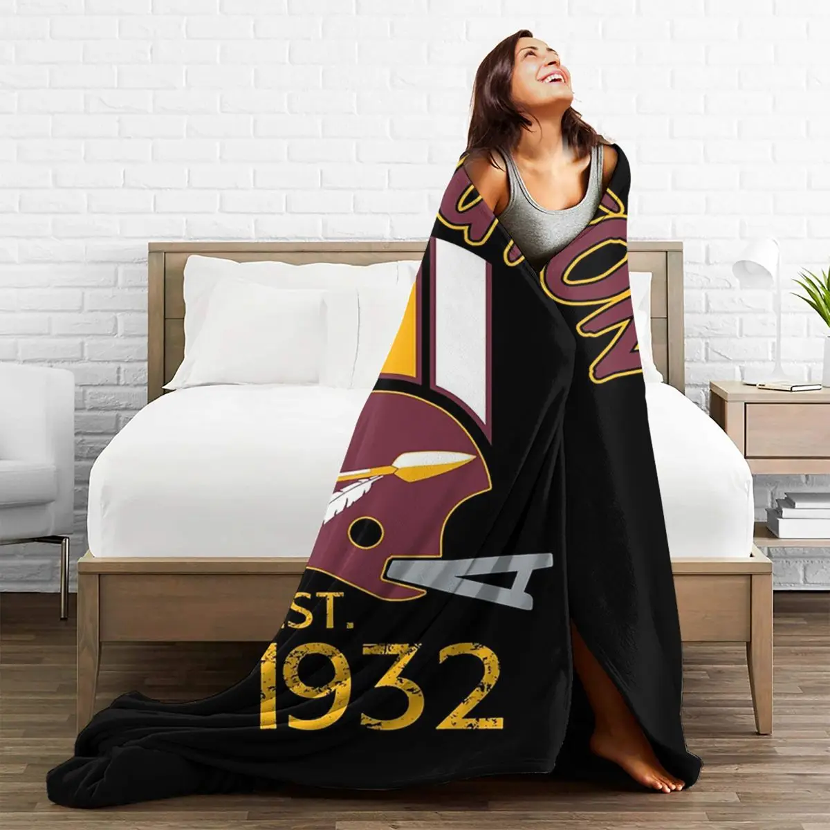 Washington Pro Football Savage Helmet 1932 Apparel Washington Commanders Blankets Flannel Throw Blanket Sofa Throws Bedspread 5