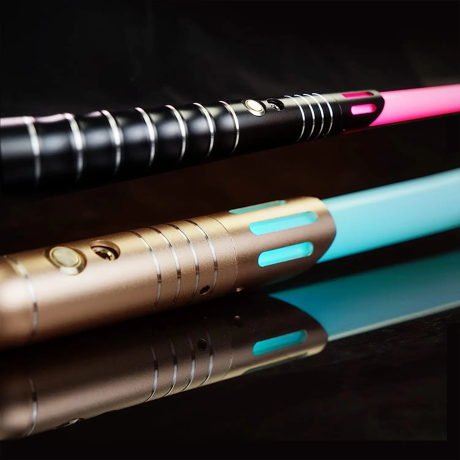 

RGB Lightsaber 14colors Change Laser Sword Toys Breathing Gradient Light Quiet Mode Children Cosplay Christmas Gift Light Saber