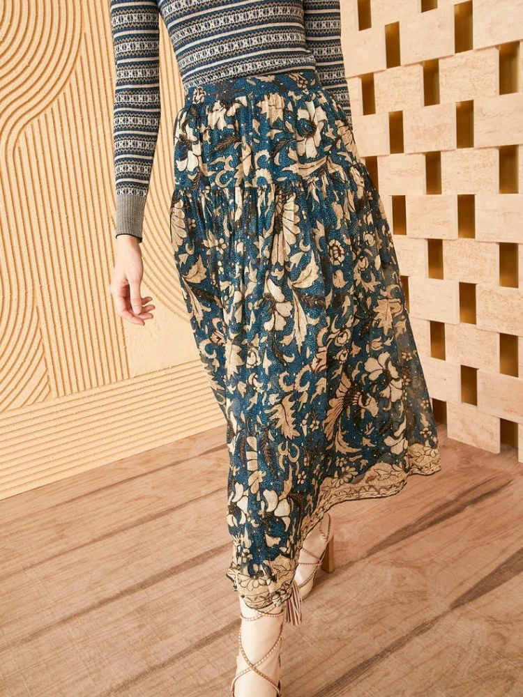 

Ladies Cut Floral Silk Big Swing High Waist Skirt 2023 Autumn New Style