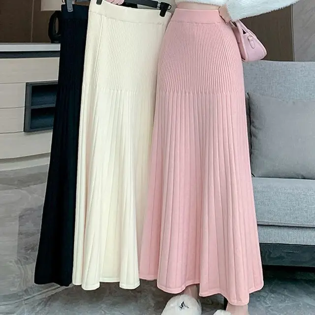 Knitted pleated skirt for women Autumn Winter 2024 new elastic high-waisted slimming A line wrapped buttock fishtail skirt 1