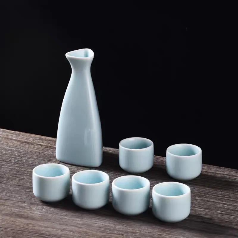 Boutique Wine Set 300ml 45ml 1 Pot 6 Cup Hats Sake Wine Set Ceramic Jug Vodka Spirits Gift Home Bar Ceramic Drinkware Decanter