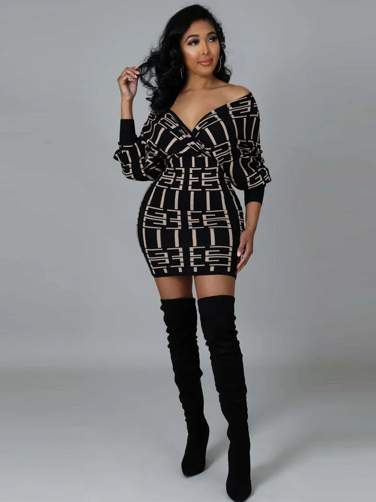 

Spring New Women Sexy Long Sleeved Knitted Tight Fitting Backless Printed V-neck Wrapped Hip Dresses High Waist Female Dress