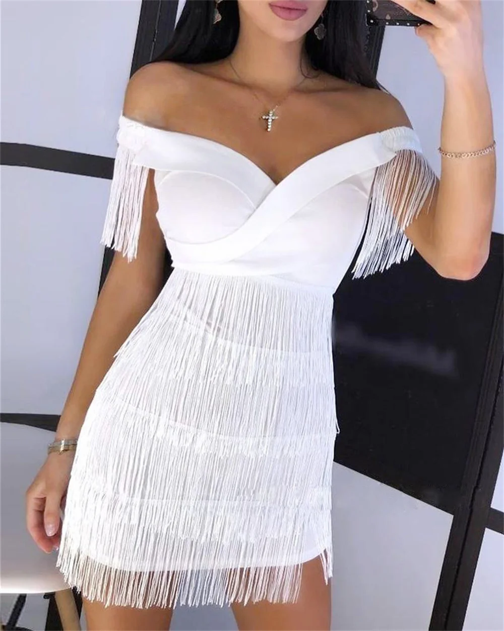 

White Women Tassels Dress 2023 New in Sexy Casual Off-Shoulder Backless Short Dress Luxury Evening Party Dress