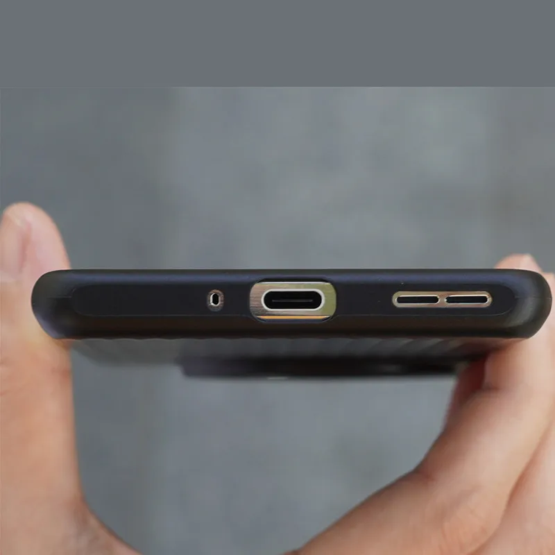 Ultra-Slim Matte Corrugated Clear Hard PP Luxury Back Case