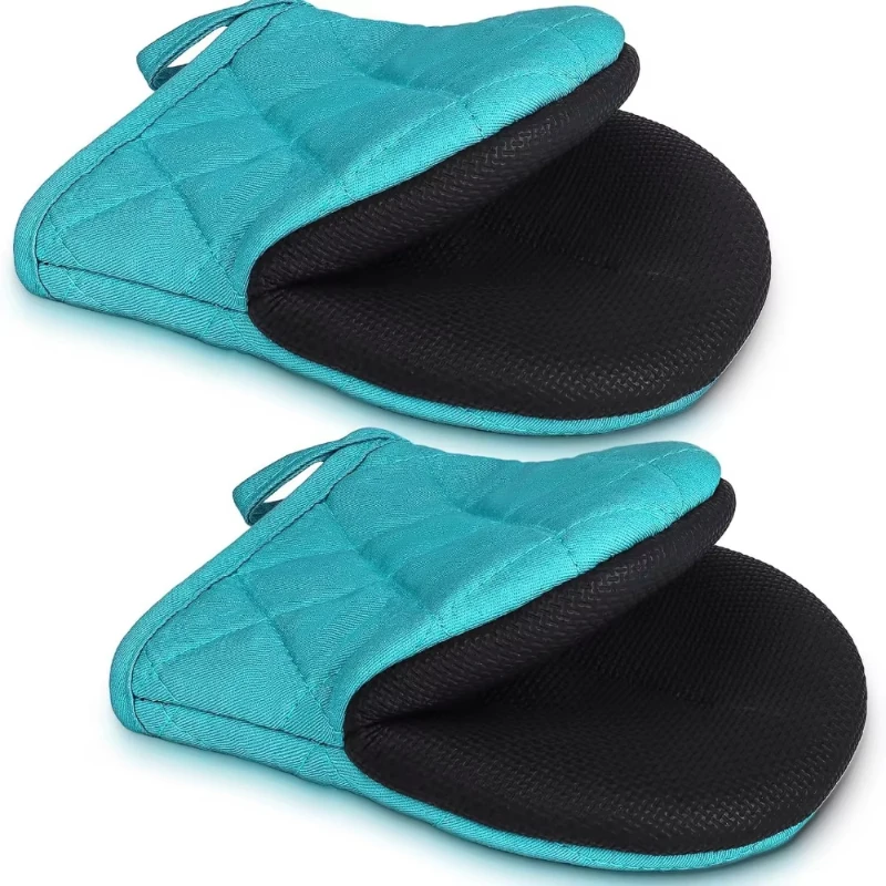 Heat-Resistant Quilted Pot Holders Non-Slip Silicone Lined Oven Mitts for Cooking Baking Grilling Handling Hot Pots and Pans