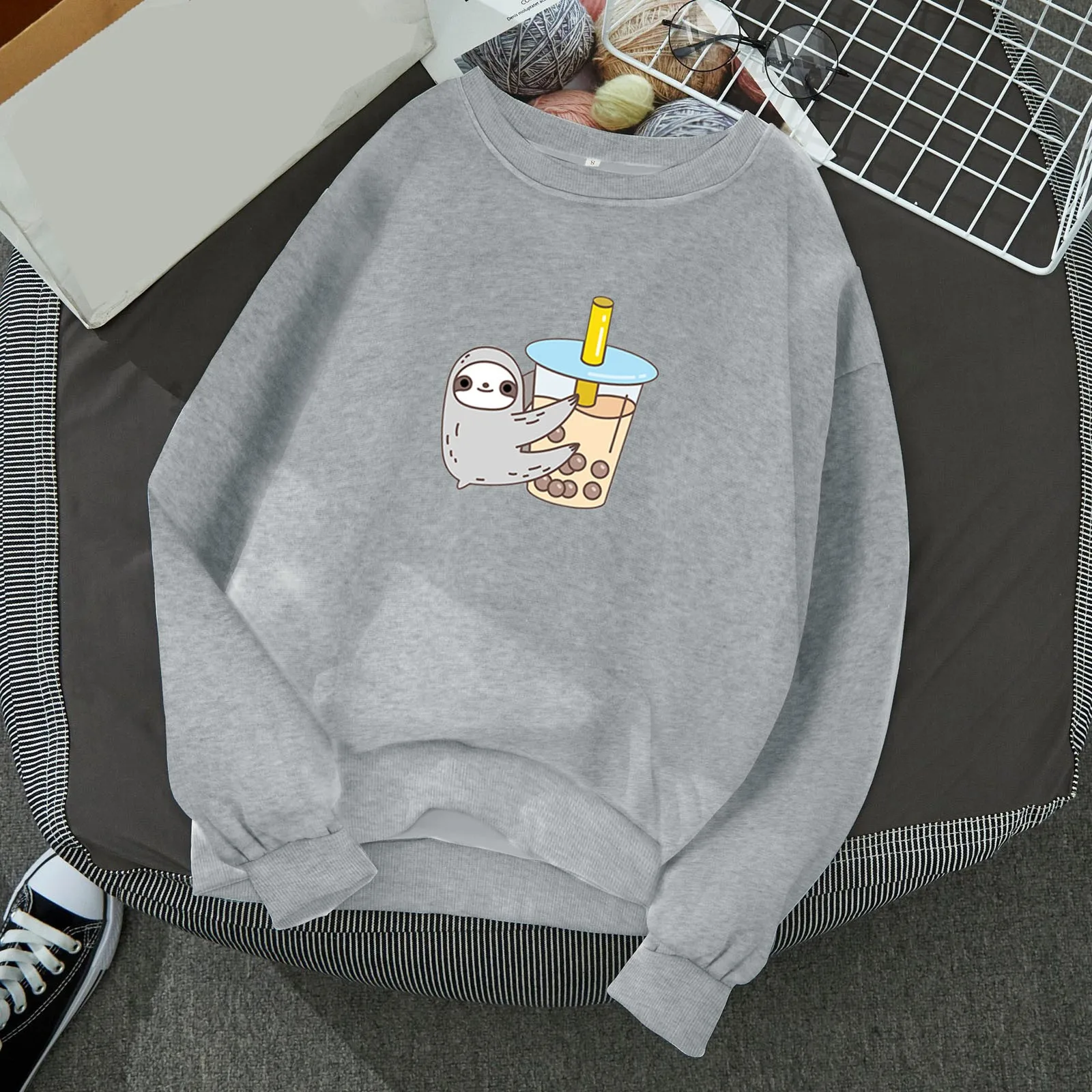 

Women's Pullovers Fun Graphic Print Round Neck Long Sleeve Sweatshirt Tops Hoodies Sweatshirt for Women