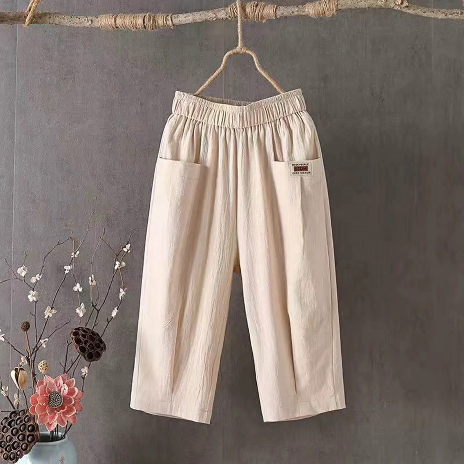 Women Summer Cropped Pants Mid rise Elastic Waistband Wide Leg Casual Pants Solid Color Pockets Harem