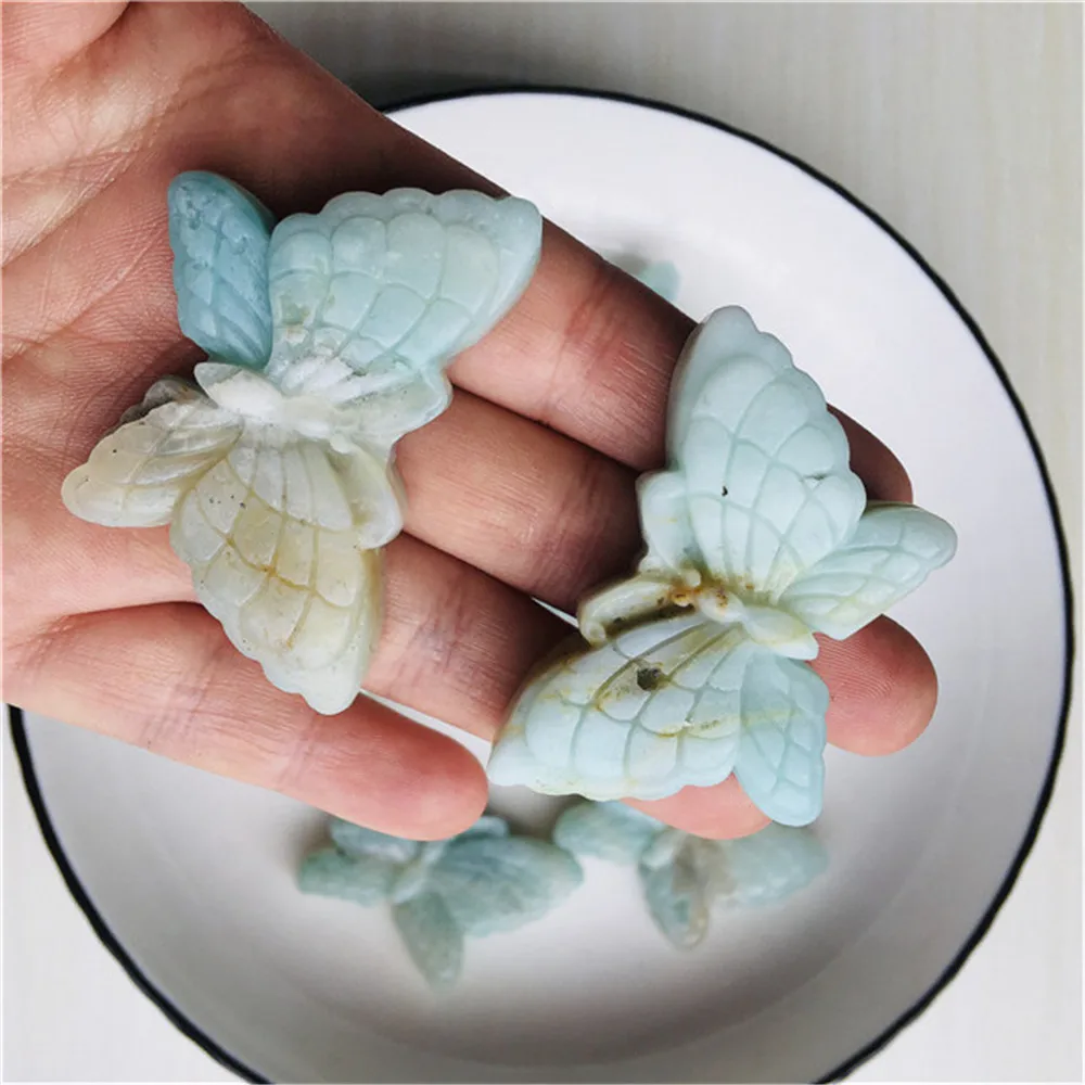 

Поступление фигурок из натурального драгоценного камня хрустальные бабочки