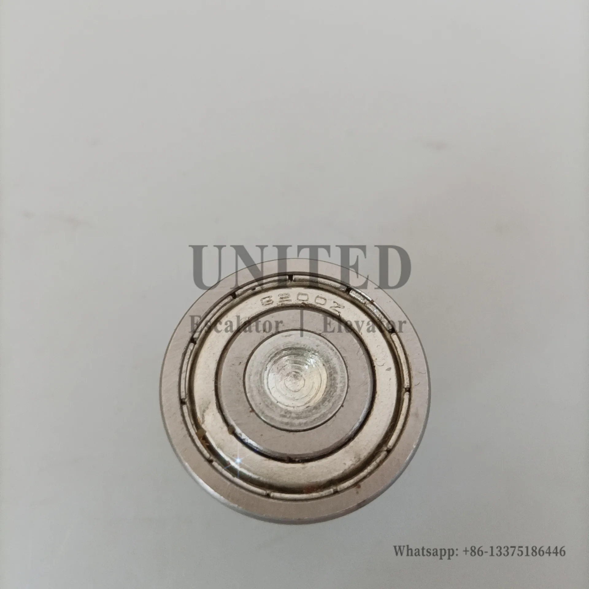 10PCS KM378032G01 Elevator Eccentric Roller OD30mm Length 31mm Bearing 6200 Elevator Spare Parts