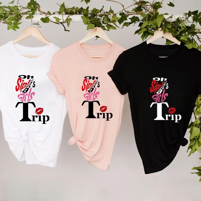 

Oh Ship,its A Girls Trip Clothing T-Shirt Women Vintage T Shirt 2023 Casual Trip Top Tees T Shirt Lips Women Female Graphic Tee