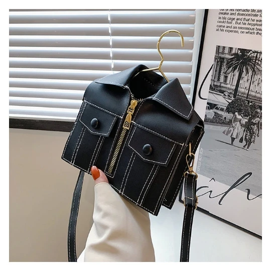 

2023 New Black Novelty Girl Woman Messenger Trend Shoulder OL Bags PU PVC Leather Women Lady Shining Handbag Purses Small Bag