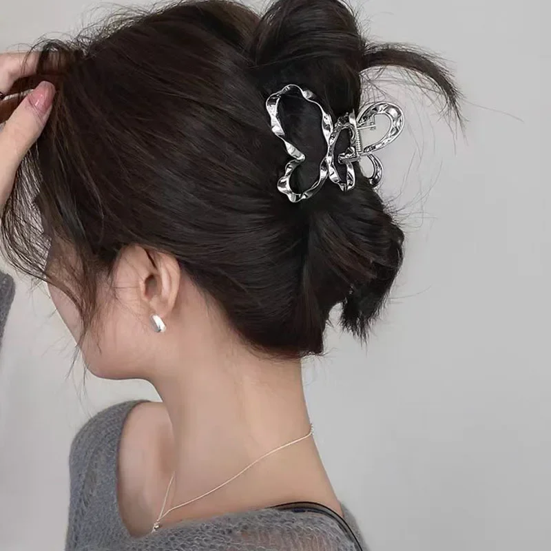 Irregular Metal Butterfly Alloy Hair Clip Women's Quirky Design Back of Head Bun Clip Shark Clamp Hair Accessories