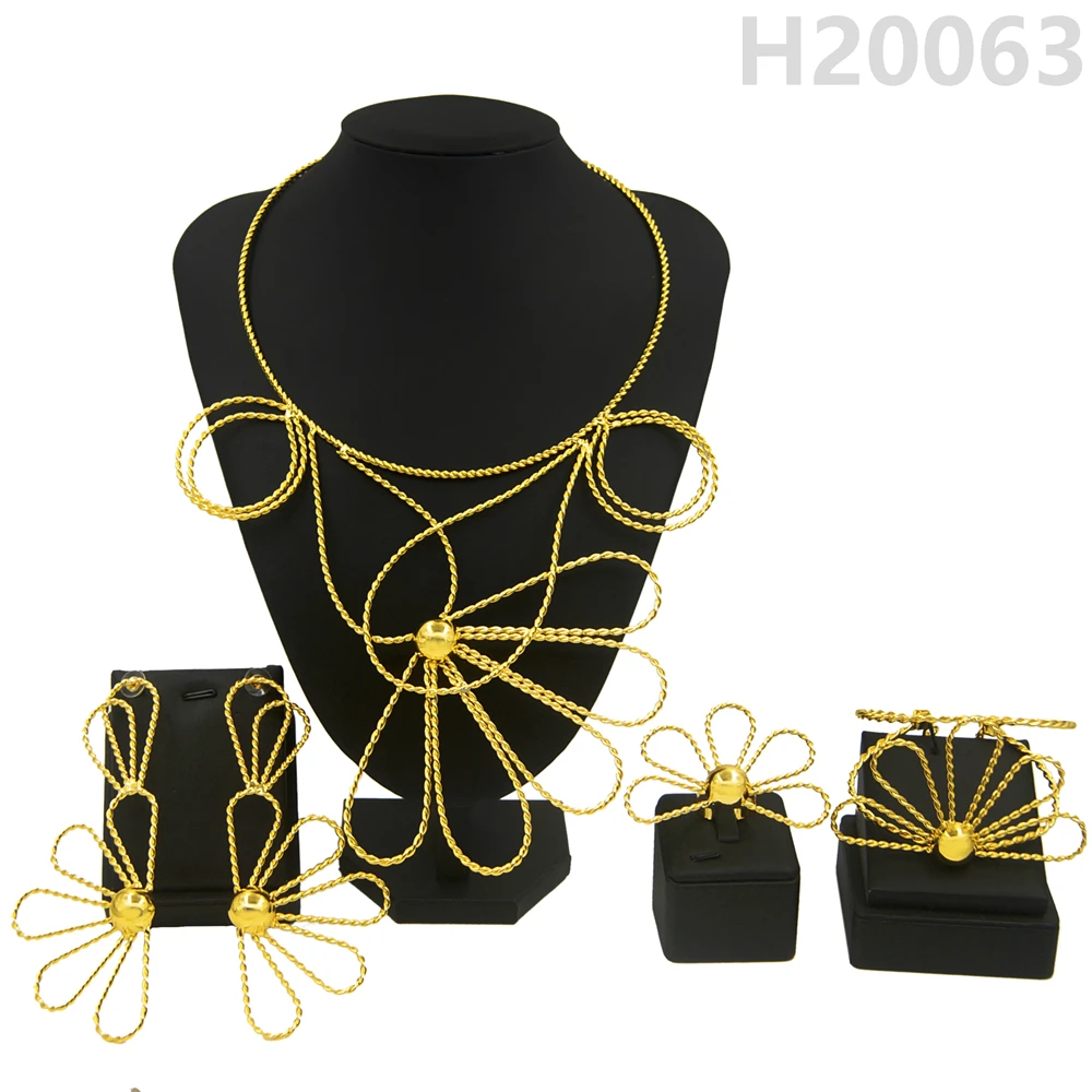 

Yuleili Brazilian style gold-plated jewelry set earrings bracelet shaped flowers simple and advanced full of vitality to send gi