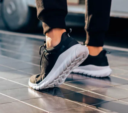 Men Sneakers FREETIE Leisure Shoes Men Lightweight Breathable Refreshing City Running Sneaker for Outdoor Sport