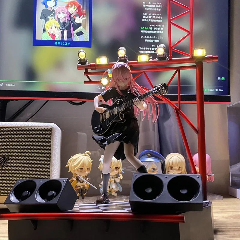 

Tyctoys Soul Jade Studio Lonely Rock Guitarist Porky Sauce Goto Ichi Gk Hand With Light Holder And High Power Bluetooth Speaker
