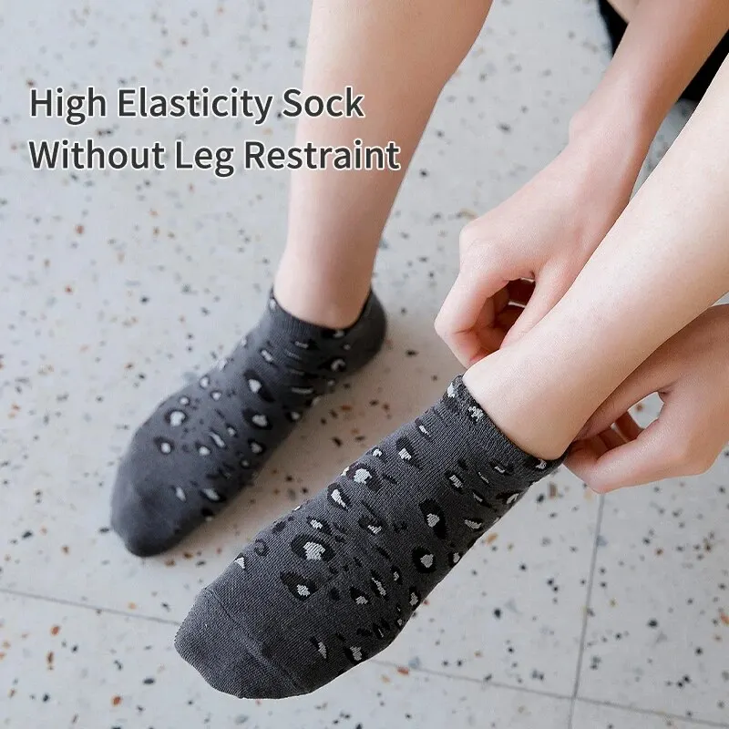 Womens Socks 5 Pairs Seasonal Leopard Print Cotton Sweat-absorbing Comfortable Sports Low Top