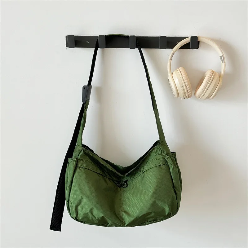 Versatile Waterproof Crossbody Tote - Lightweight and Stylish