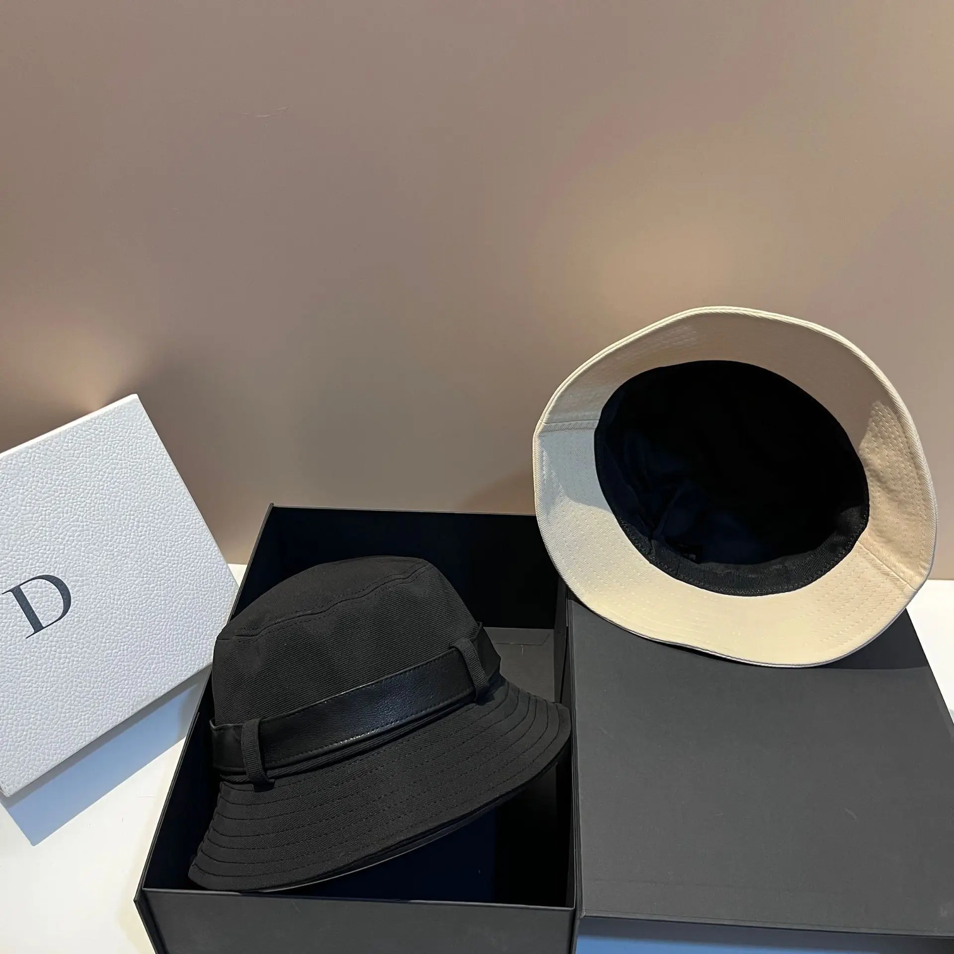 Designer Brand Spring Summer Women's Bucket Hat Casual Beach