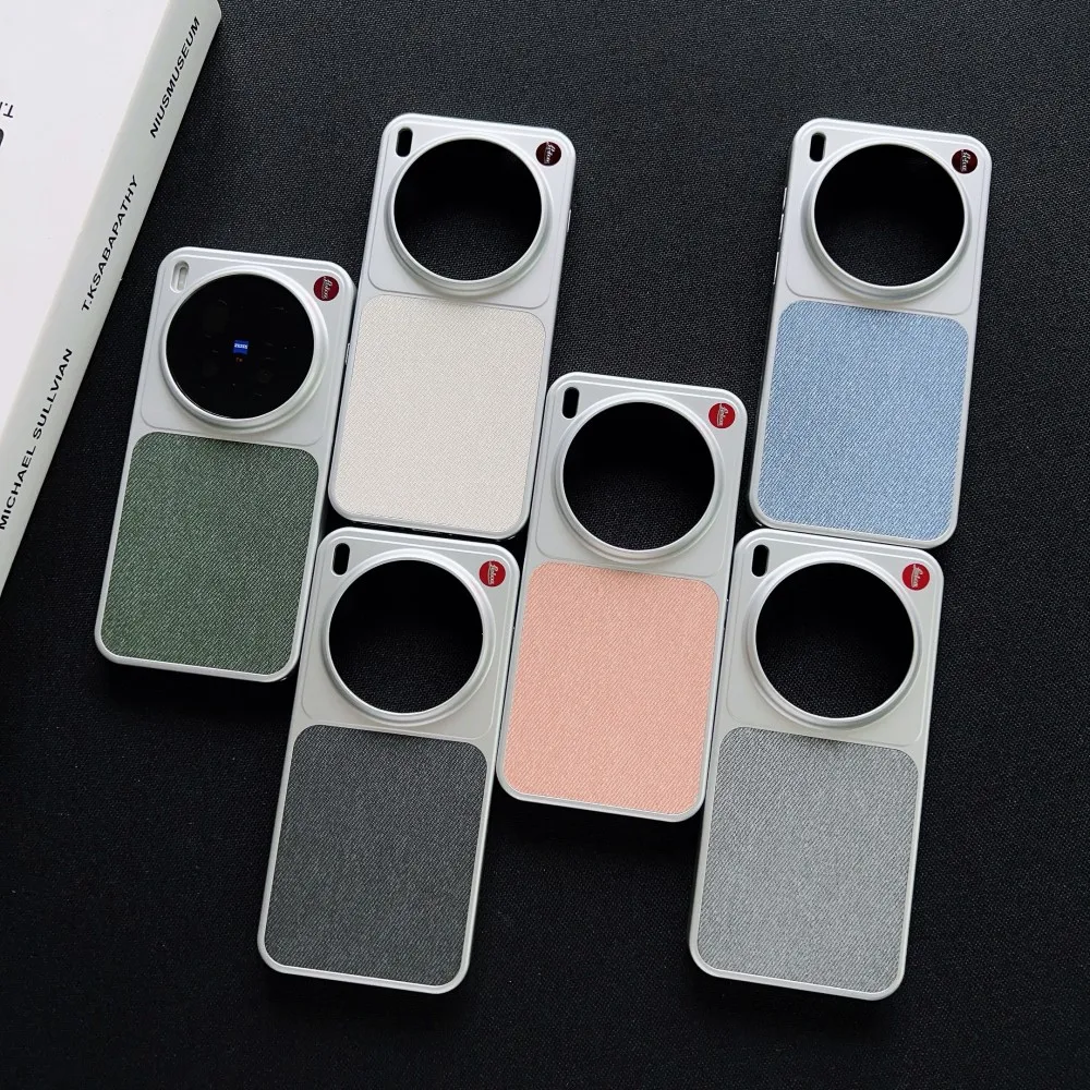 Sleek Magnetic MagSafe Protective Hard Case - Fashionable PU+PC Design
