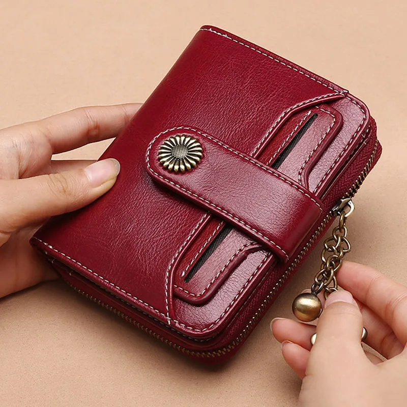 

Genuine Leather Wallet Women Short Zipper Cowhide Wallets with Chain Cute Small Coin Purse Money Bag Wallet for Women