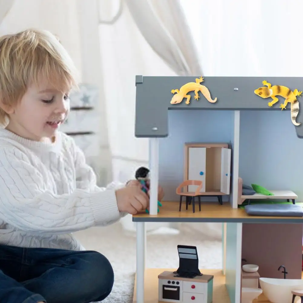 

Gecko Statue Toy Realistic Miniature Gecko Statues Halloween Decorations Educational Toys for Kids Bright Colored Gecko Toy