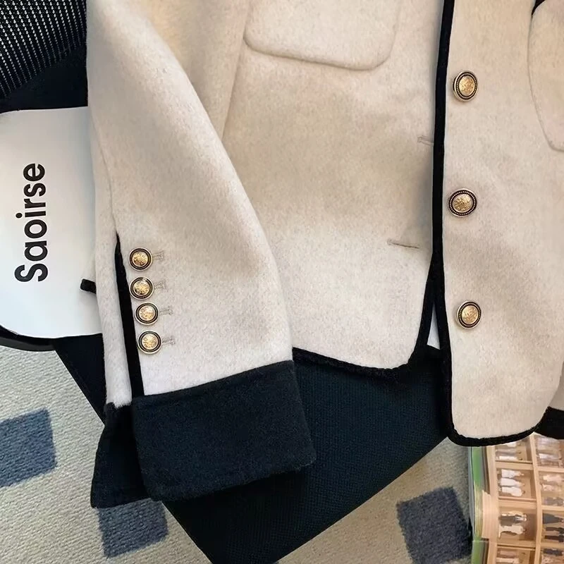 2024 Women Turn-down Collar Single Breasted Fashion Coat Korean Temperament Advanced Sense Pocket Design Long Sleeve Short Coats