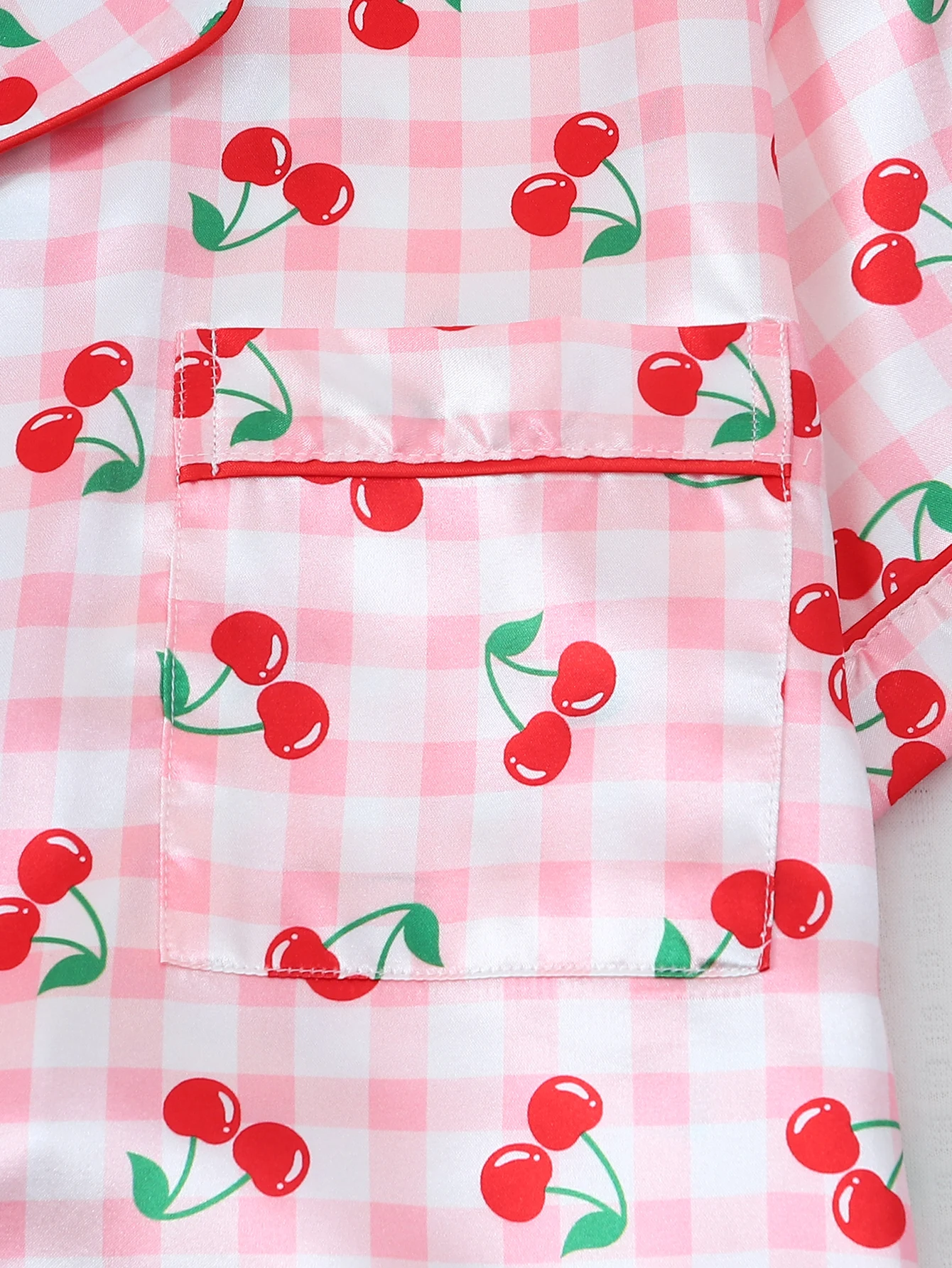 Conjunto de pijama de cetim de 2 peças com estampa de cereja xadrez rosa e branco, shorts de manga curta, pijama feminino, conjunto de loungewear adequado para uso doméstico 5