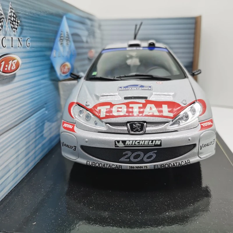 Diecast SOLIDO 1:18 Scale Peugeot 206 Race Track Version Rally