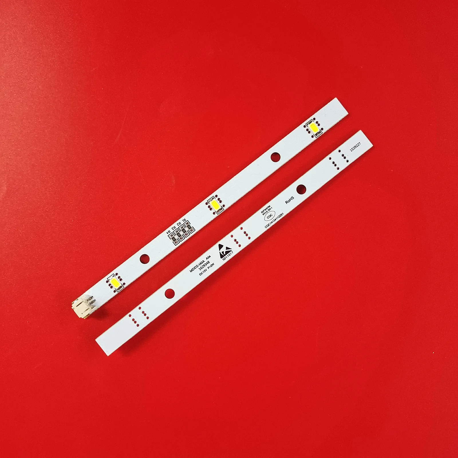 2 Strisce LED Ricambio Per Frigorifero Hisense Rongsheng - MDDZ-162A 1629348